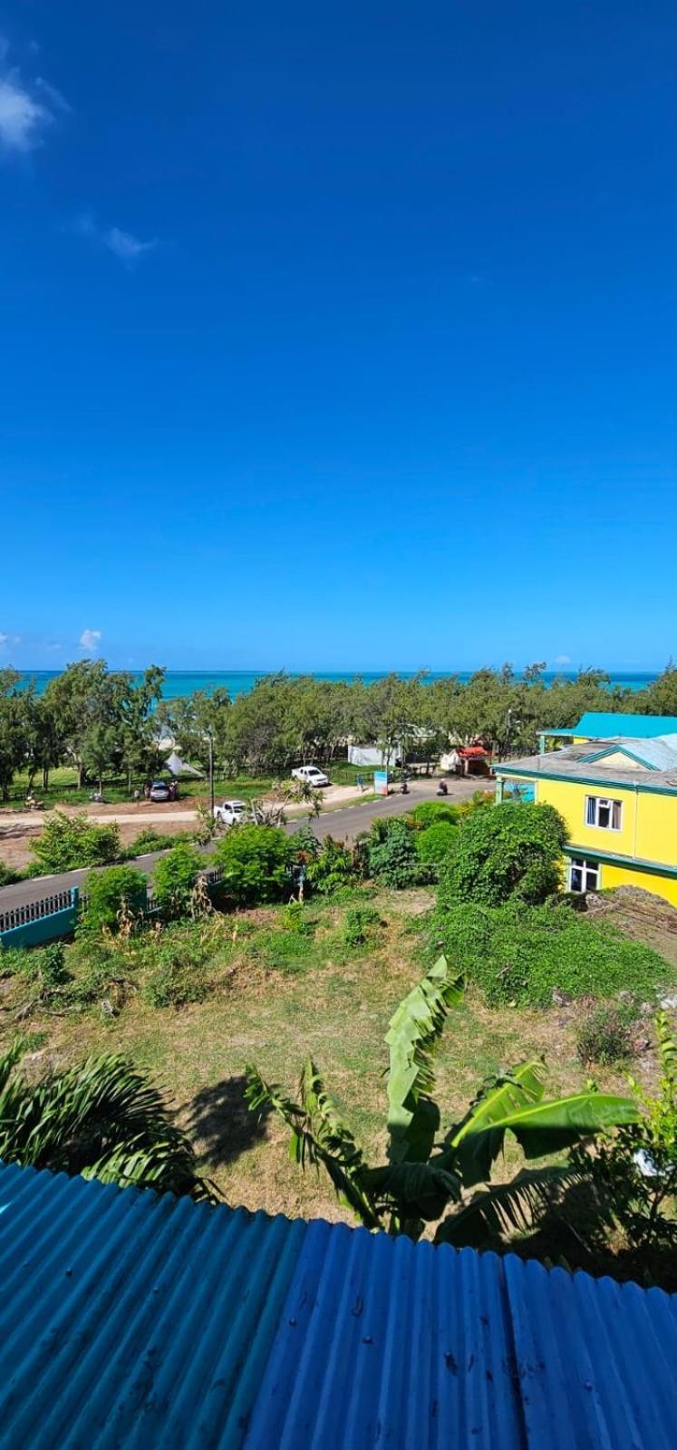 Tilapasse Resto & Guest House Port South East Exterior photo